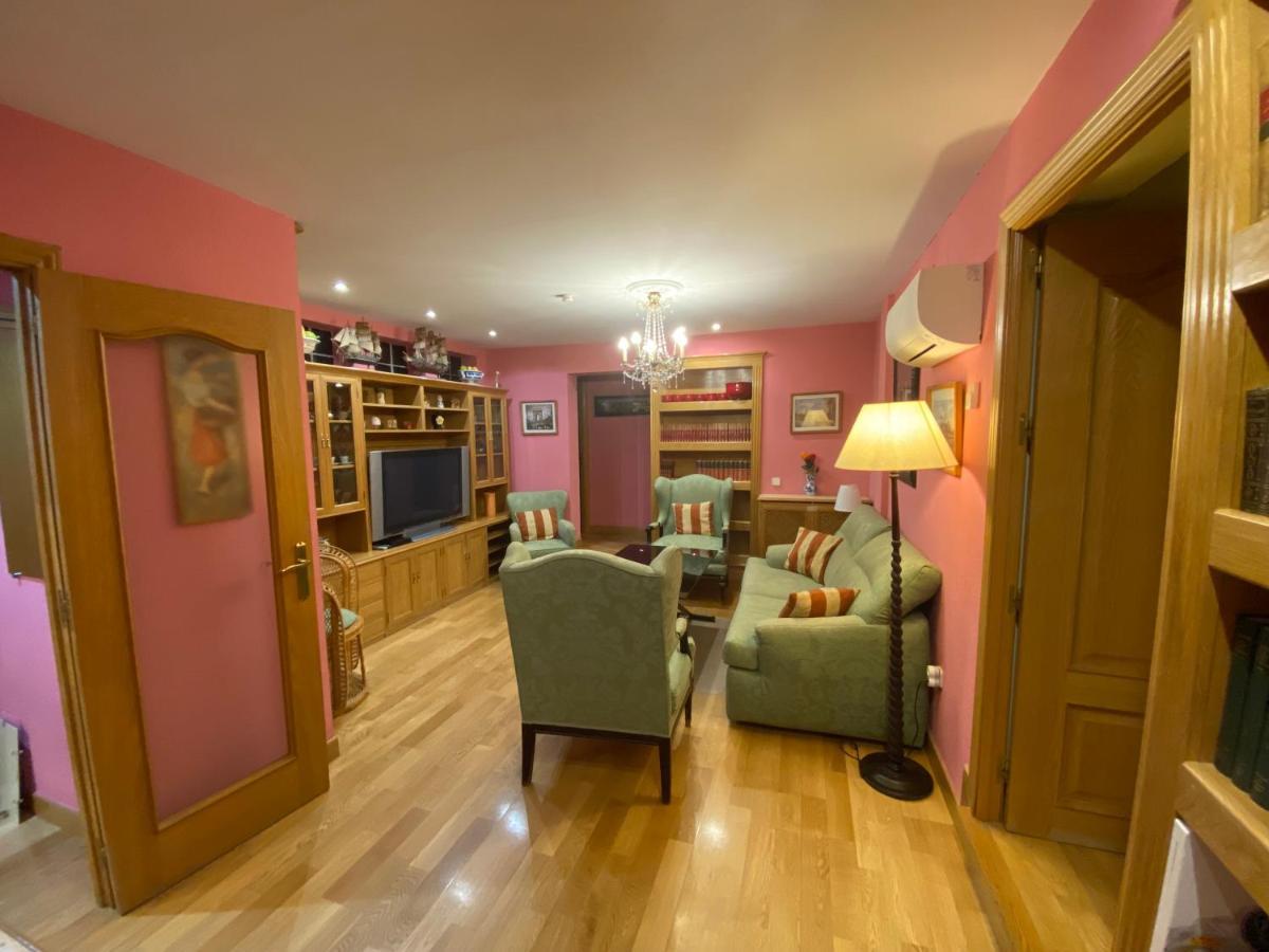 Apartamentos Carlos มาดริด ภายนอก รูปภาพ