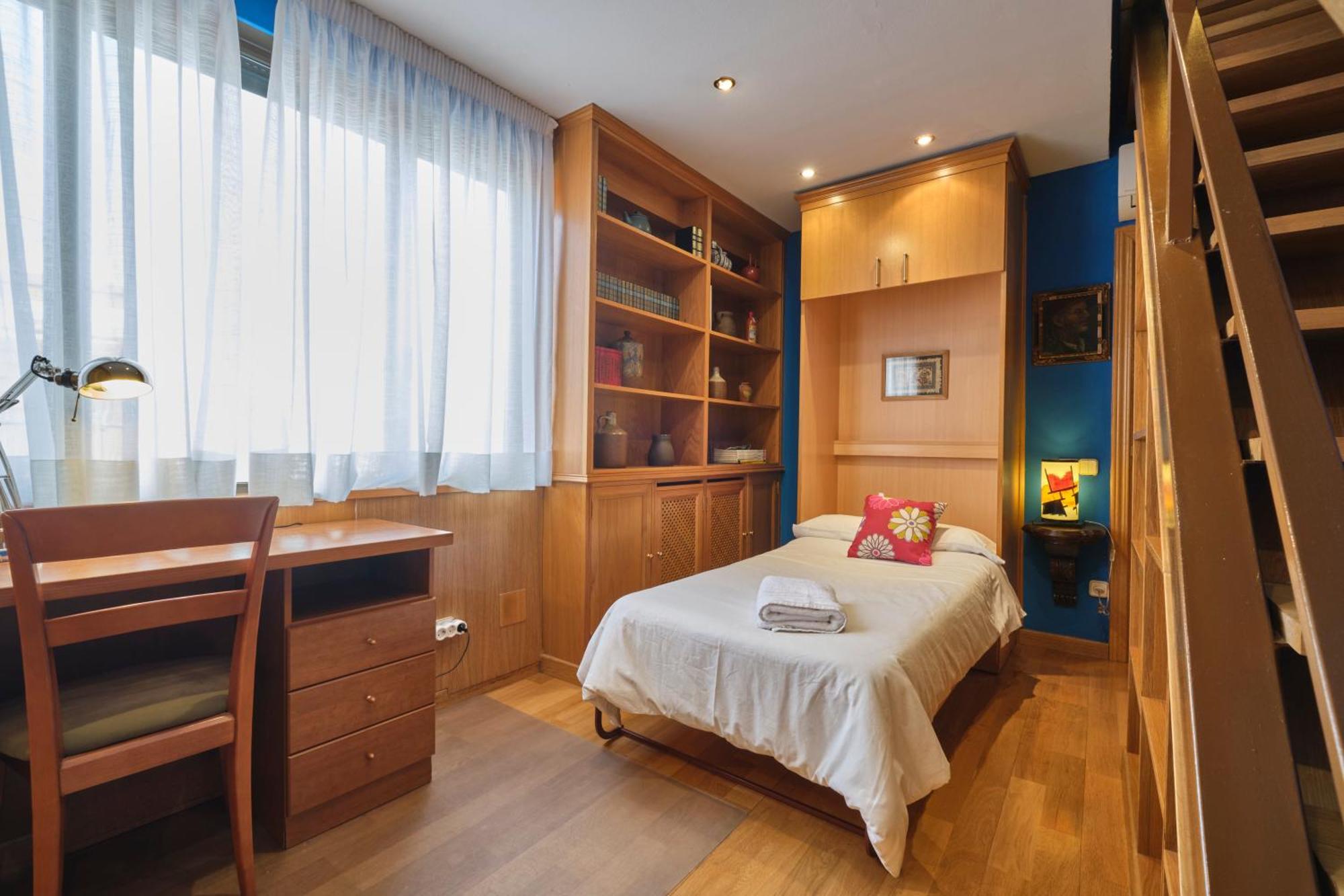 Apartamentos Carlos มาดริด ภายนอก รูปภาพ